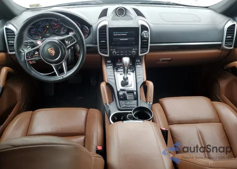 2017 Porsche Cayenne z USA, uszkodzony, nr VIN WP1AA2A27HKA86824